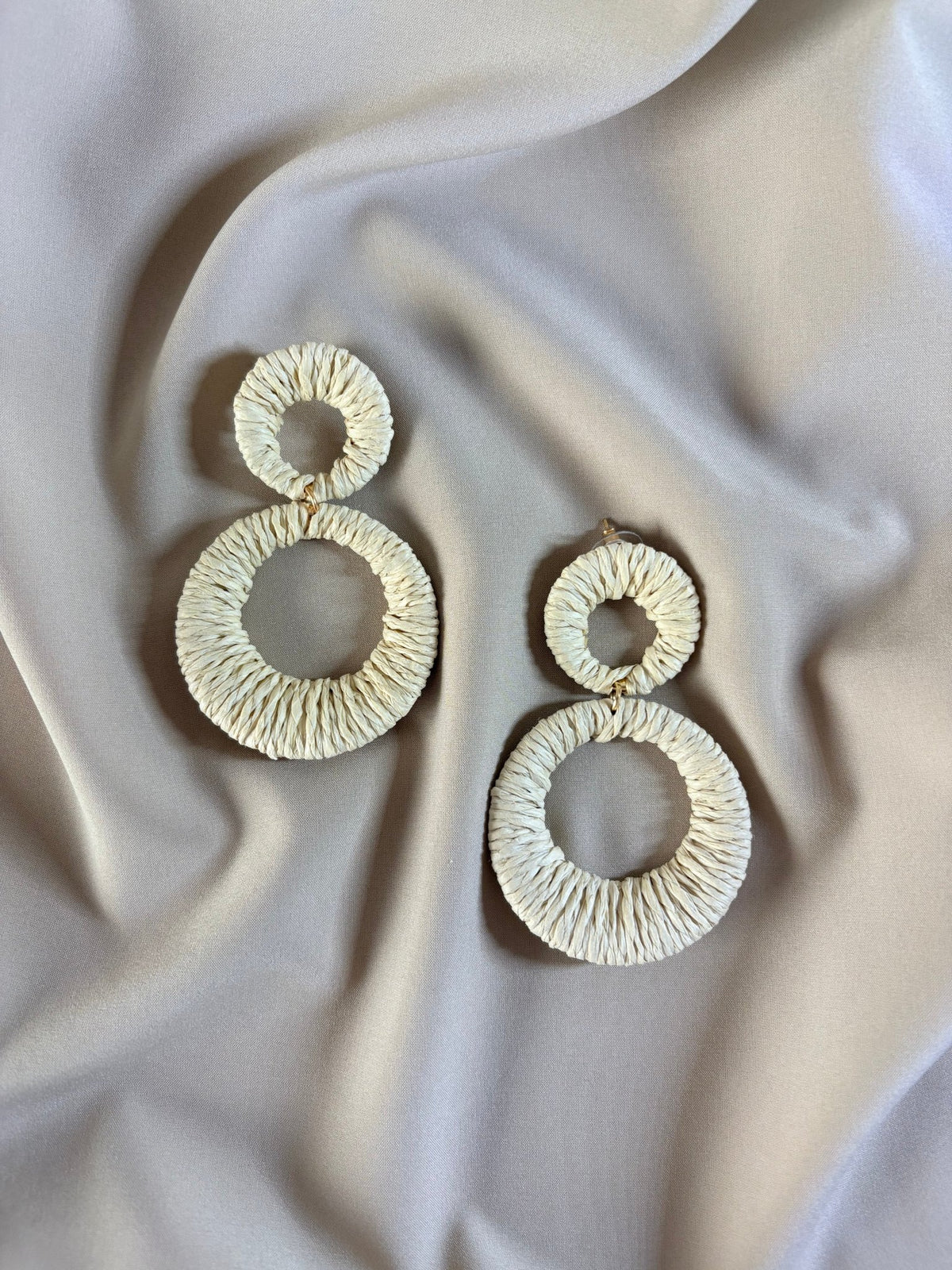 Pendientes Calista Crema 2