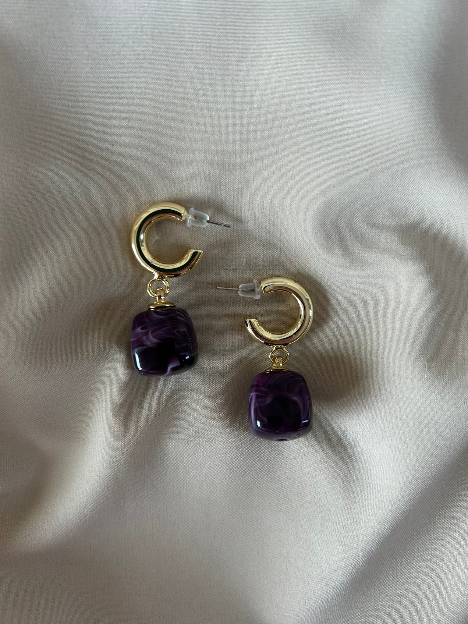 Pendientes Nora ciruela 2