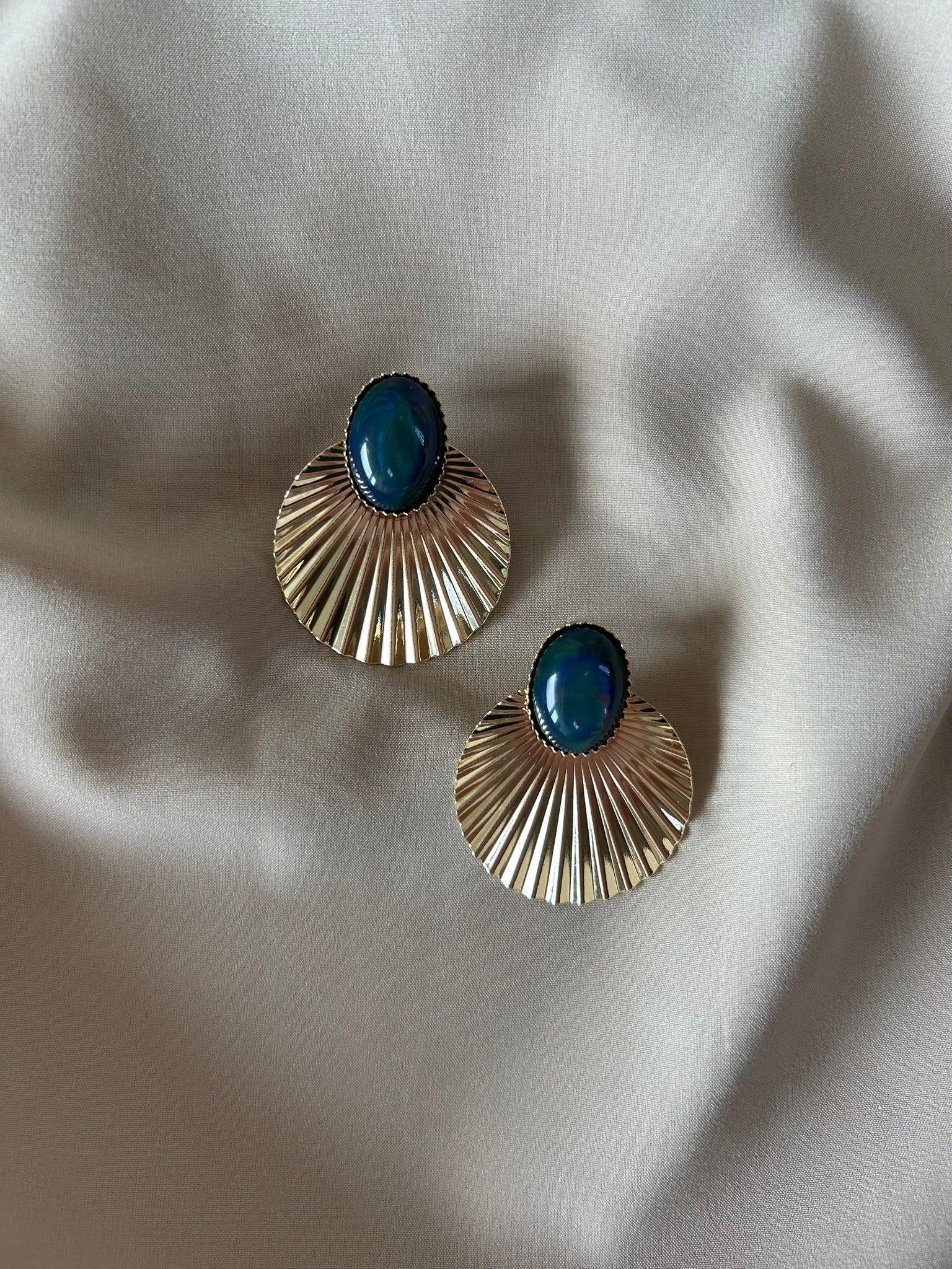 Pendientes Selene azul petróleo